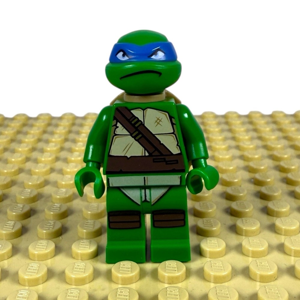 Lego Minifigure Teenage Mutant Ninja Turtles Leonardo Tnt009